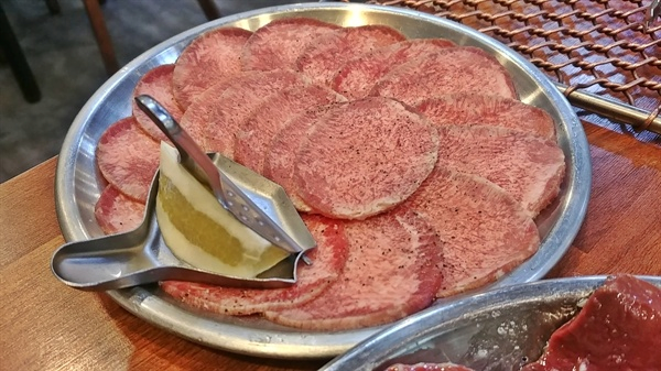 맛있지만 한국에서는 잘 안먹는듯한 소고기 부위 